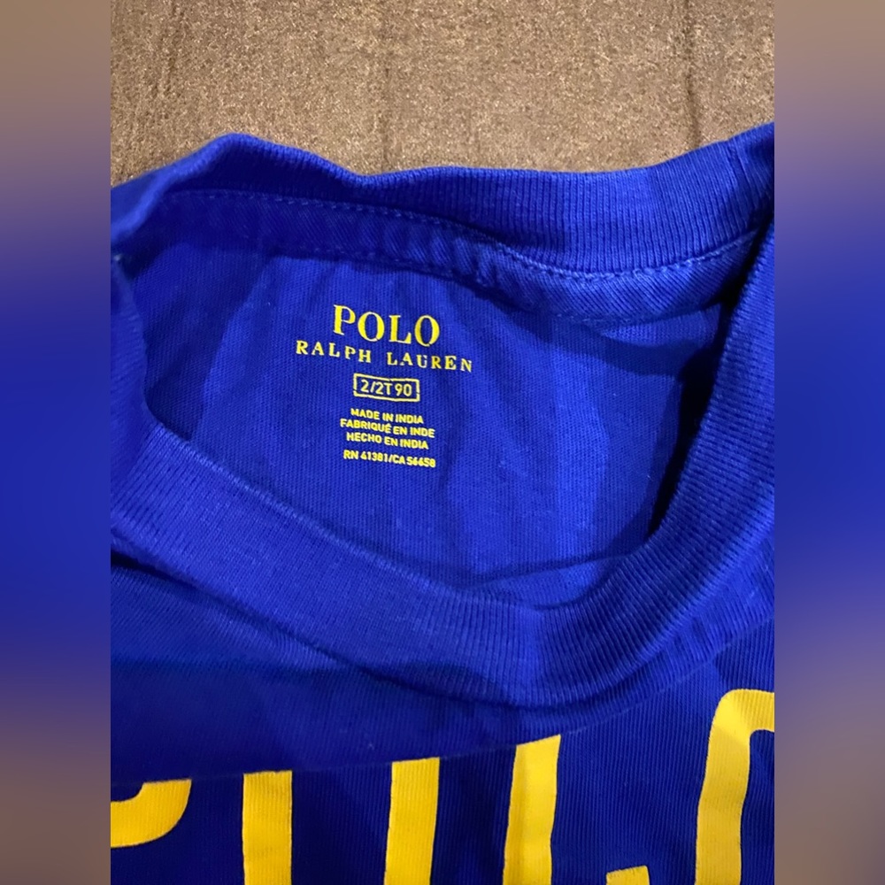 Polo - Picture 2 of 2